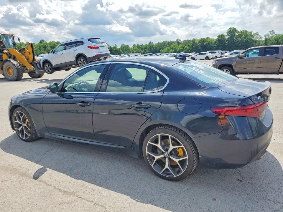 2021 ALFA ROMEO GIULIA TI 2