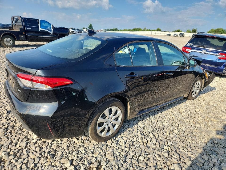 2024 TOYOTA COROLLA LE 3