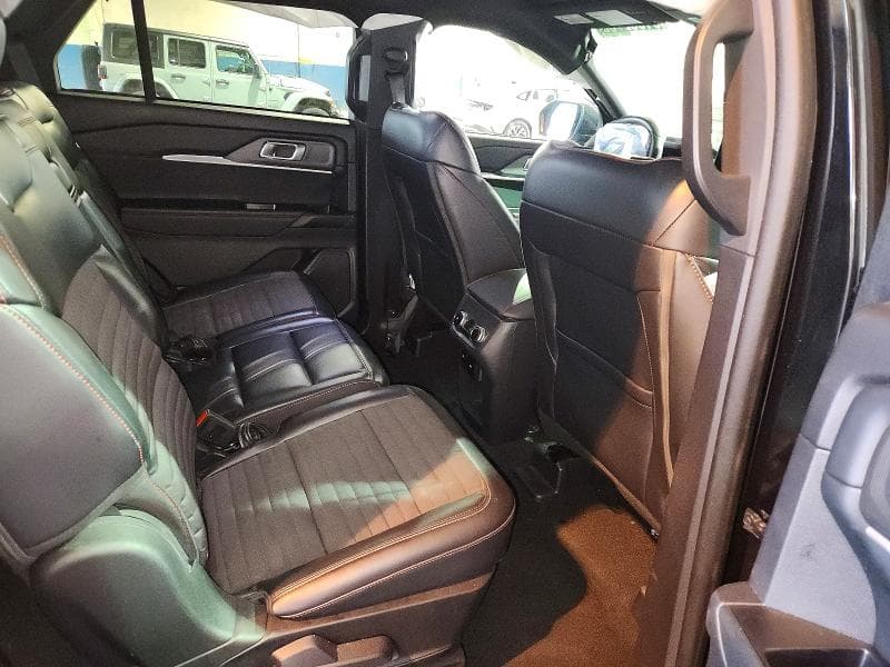 2025 FORD EXPLORER ST-LINE 11