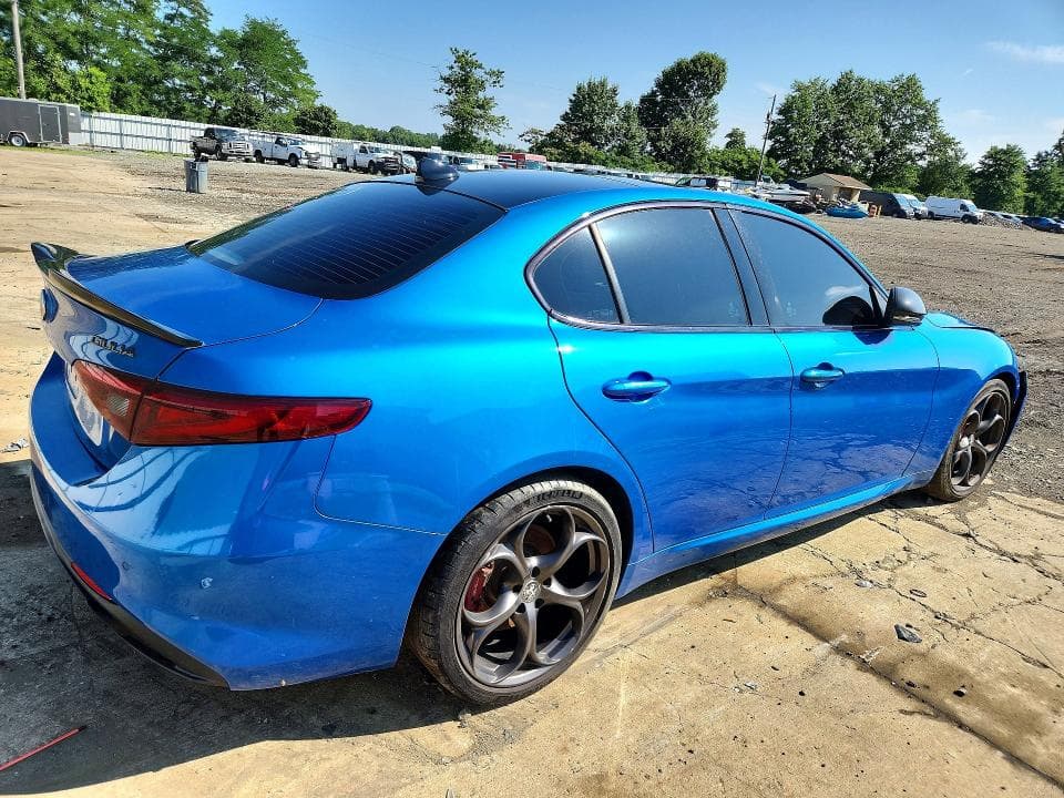 2019 ALFA ROMEO GIULIA TI 3