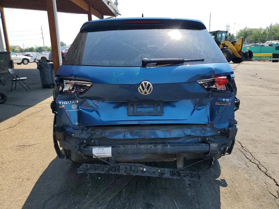 2018 VOLKSWAGEN TIGUAN SE 6