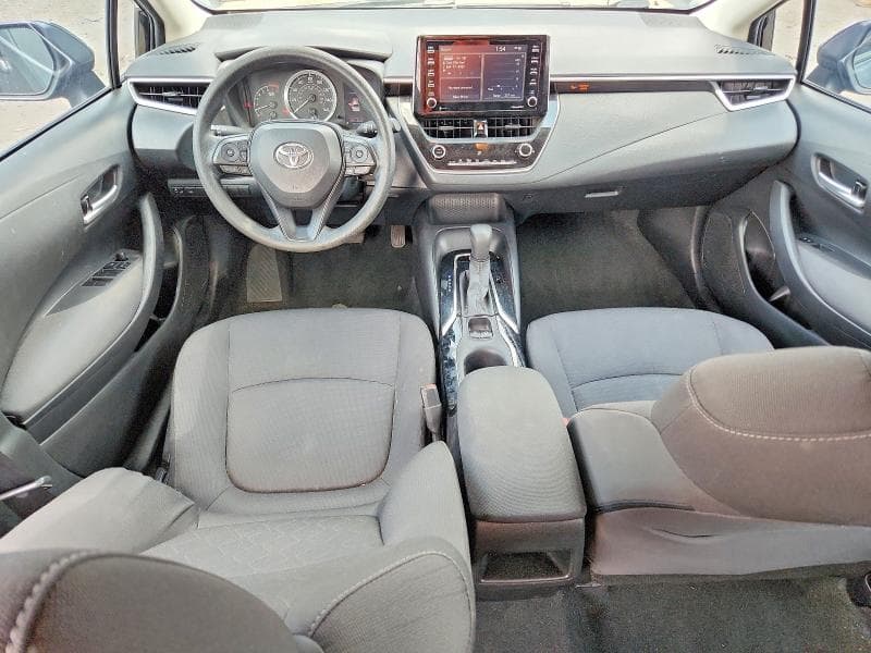 2021 TOYOTA COROLLA LE 8