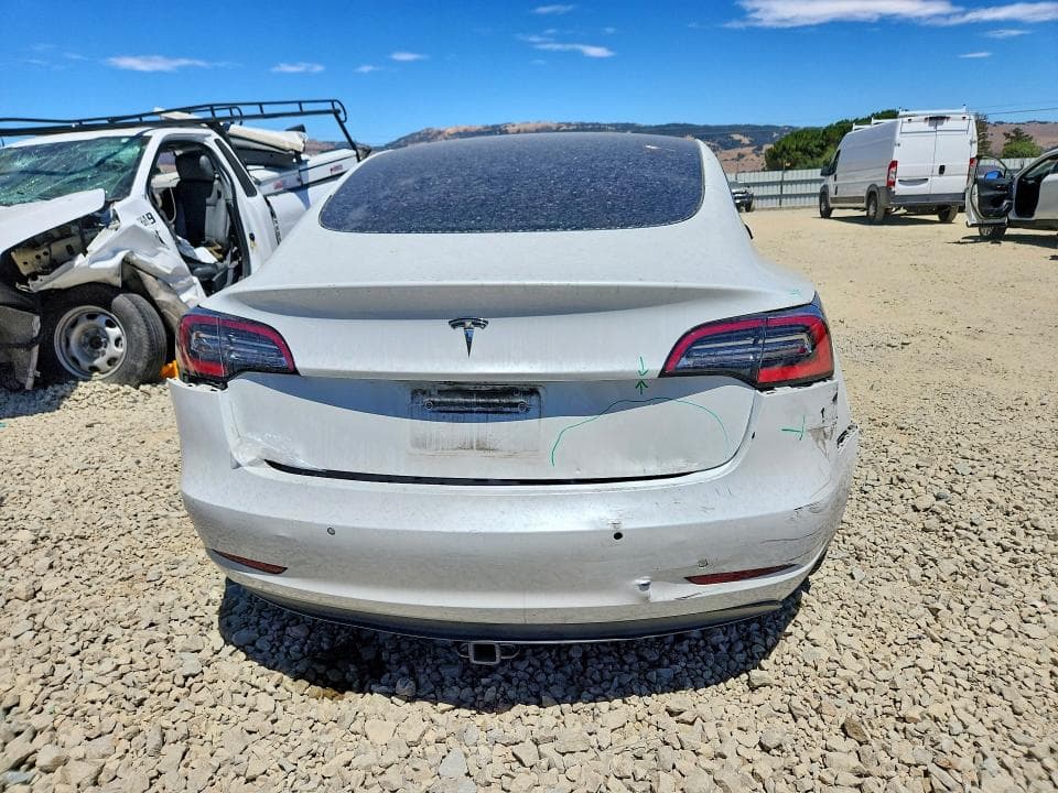 2022 TESLA MODEL 3 6