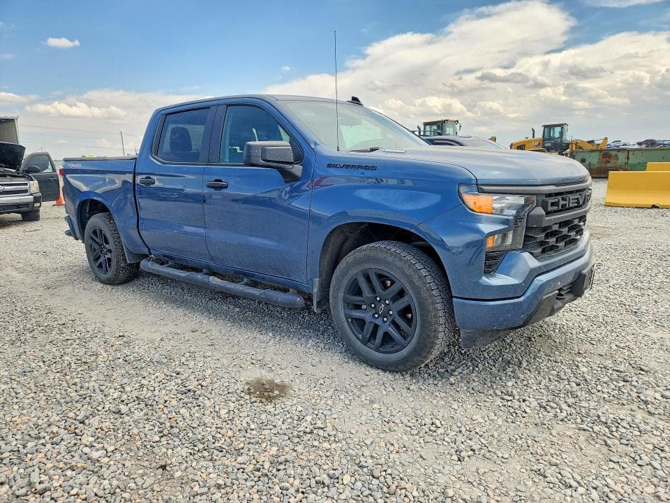 2024 CHEVROLET SILVERADO K1500 CUSTOM 4