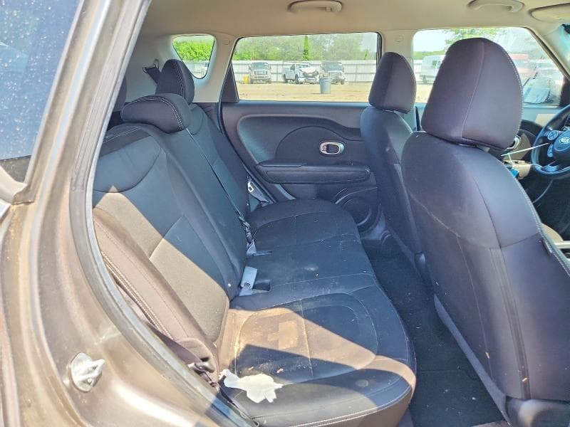 2017 KIA SOUL BASE 11