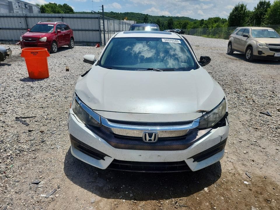 2018 HONDA CIVIC EX 5