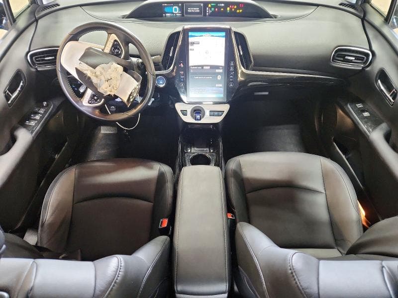 2017 TOYOTA PRIUS PRIME PREMIUM 8