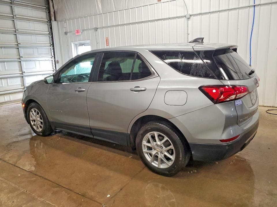 2023 CHEVROLET EQUINOX LT 2