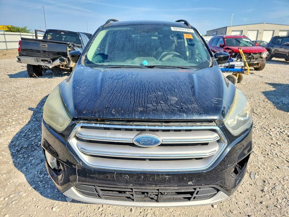 2017 FORD ESCAPE SE 5