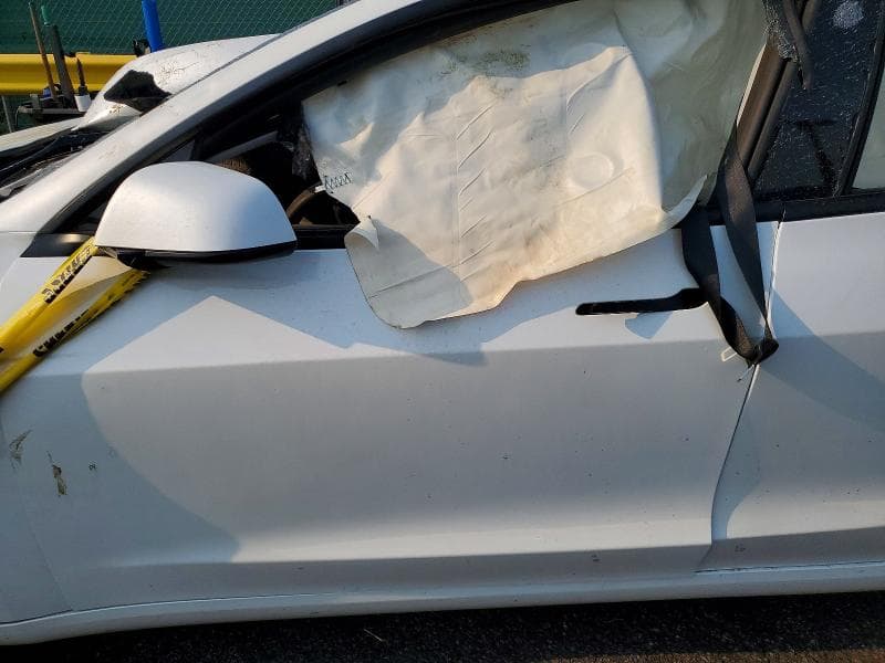 2025 TESLA MODEL 3 7