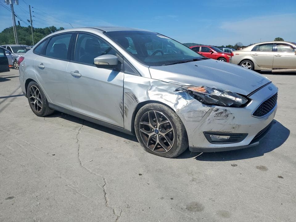 2018 FORD FOCUS SEL 4