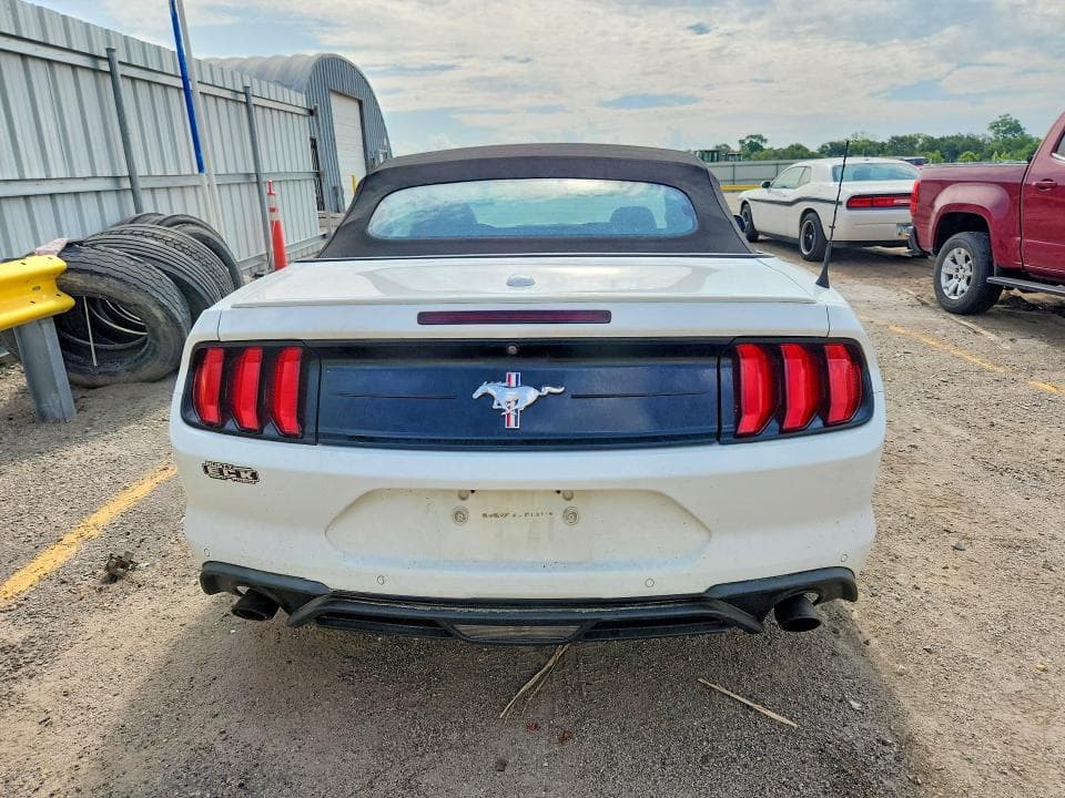 2019 FORD MUSTANG 6