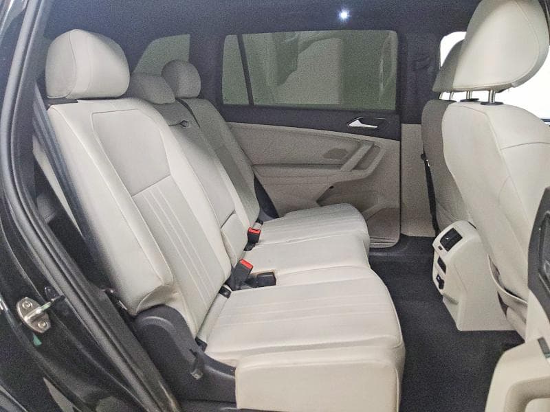 2023 VOLKSWAGEN TIGUAN SE R-LINE BLACK 11