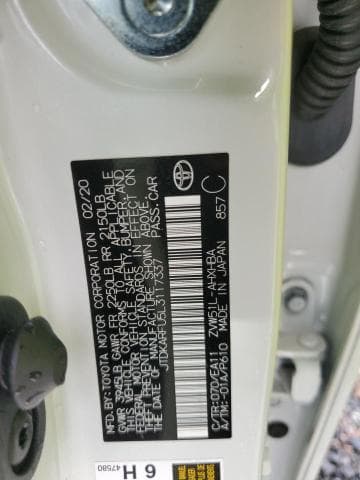 2020 TOYOTA PRIUS LIMITED 12