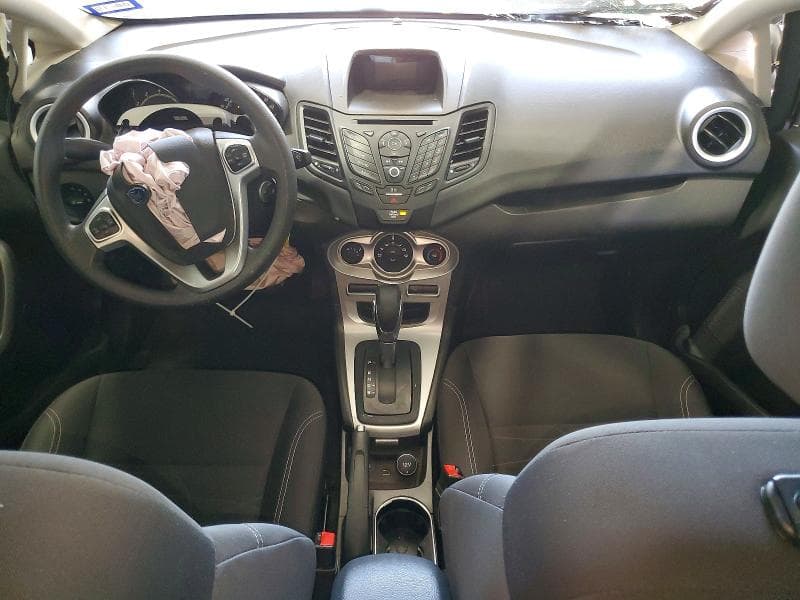 2017 FORD FIESTA SE 8