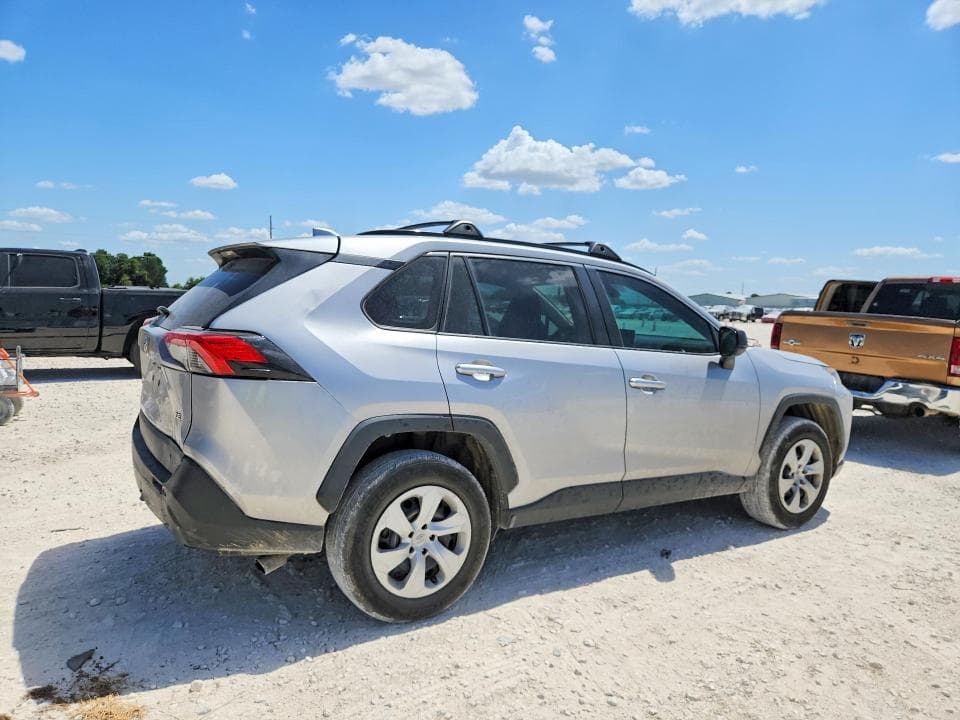 2021 TOYOTA RAV4 LE 3