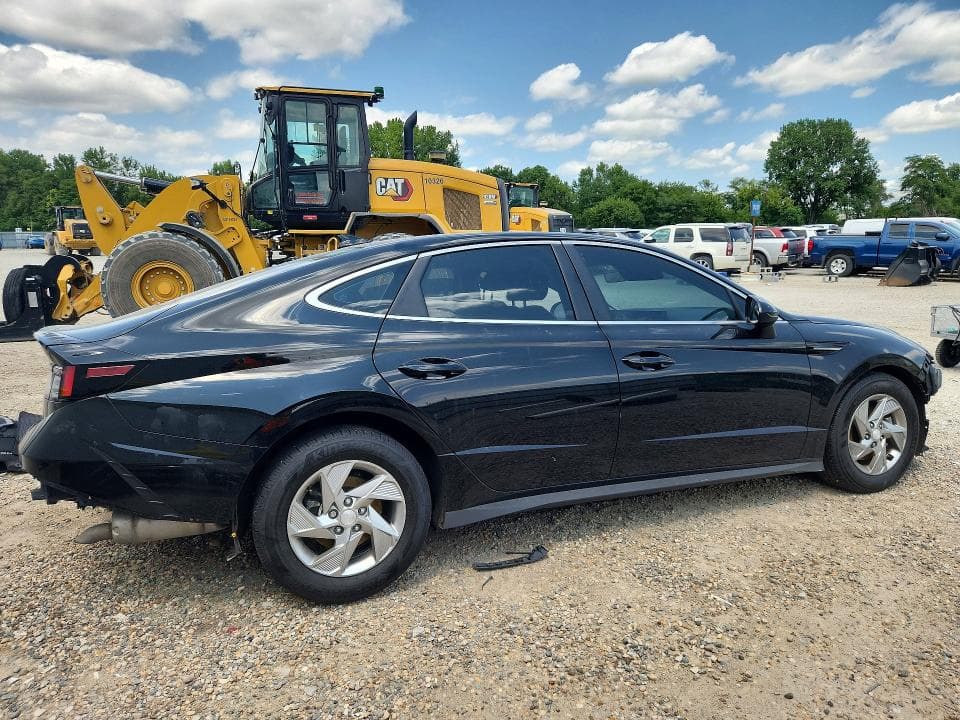2025 HYUNDAI SONATA SE 3