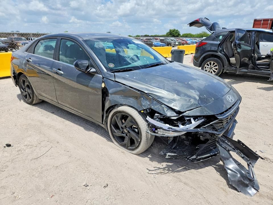2026 HYUNDAI ELANTRA SEL SPORT PREMIUM 4