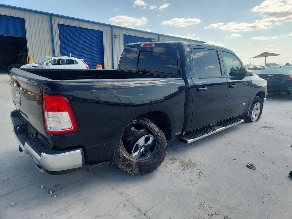2023 RAM 1500 BIG HORN/LONE STAR 3