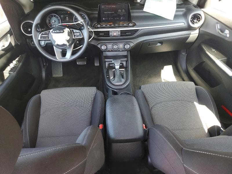 2022 KIA FORTE LXS 8