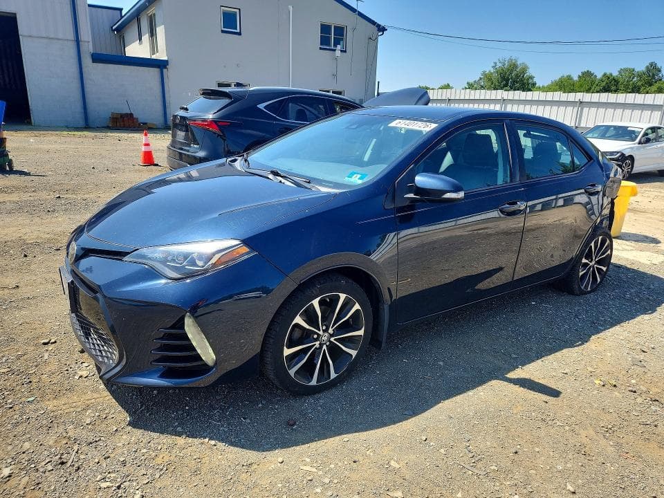 2018 TOYOTA COROLLA SE - 1