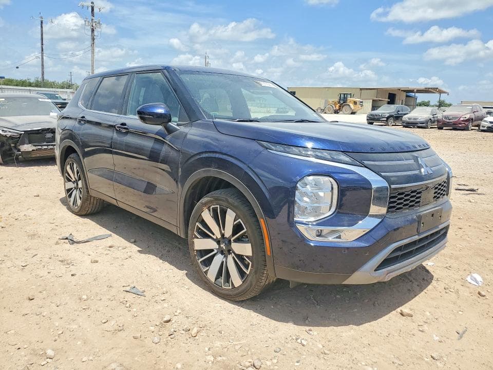 2025 MITSUBISHI OUTLANDER SE 4