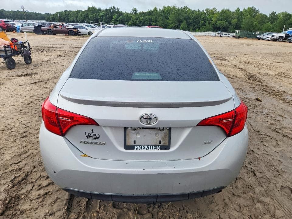 2017 TOYOTA COROLLA SE 6