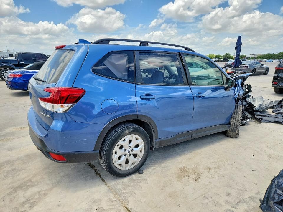 2021 SUBARU FORESTER 3