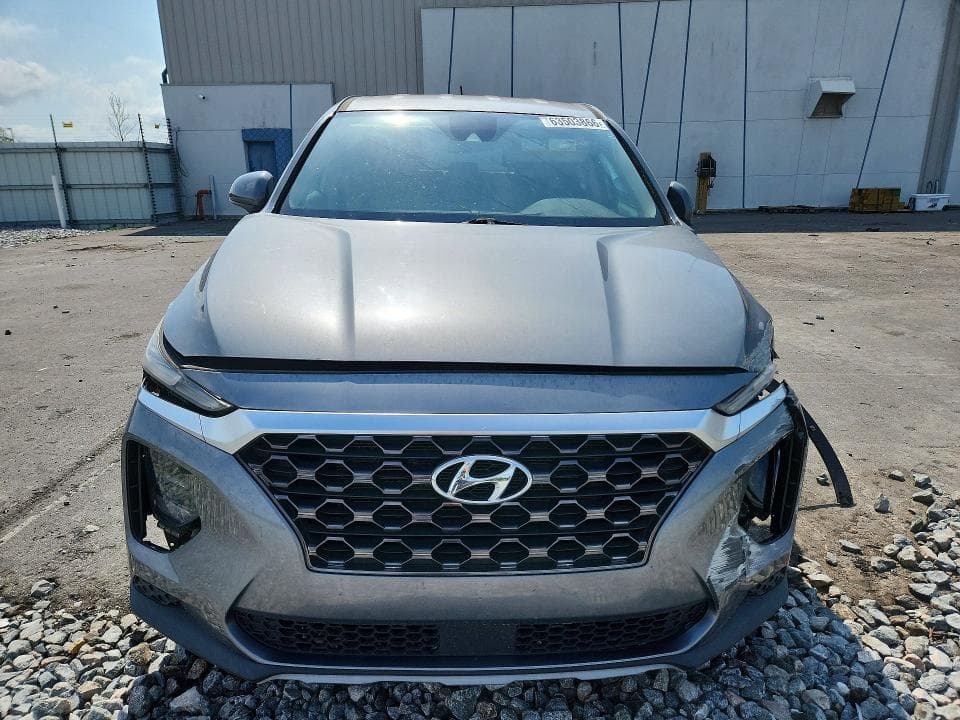 2019 HYUNDAI SANTA FE SE 5