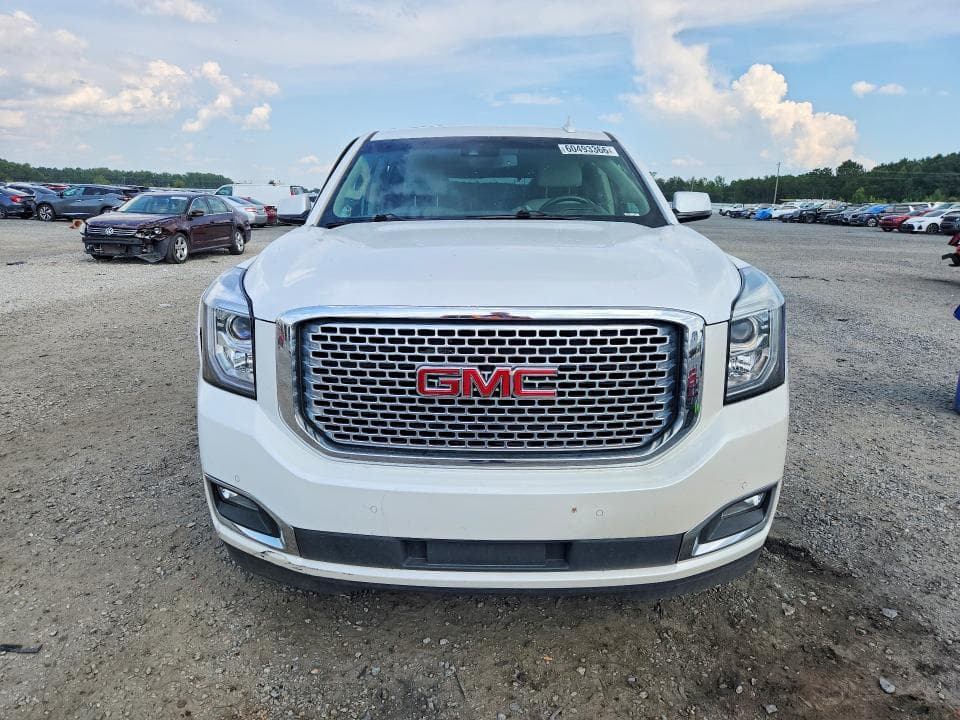 2017 GMC YUKON DENALI 5