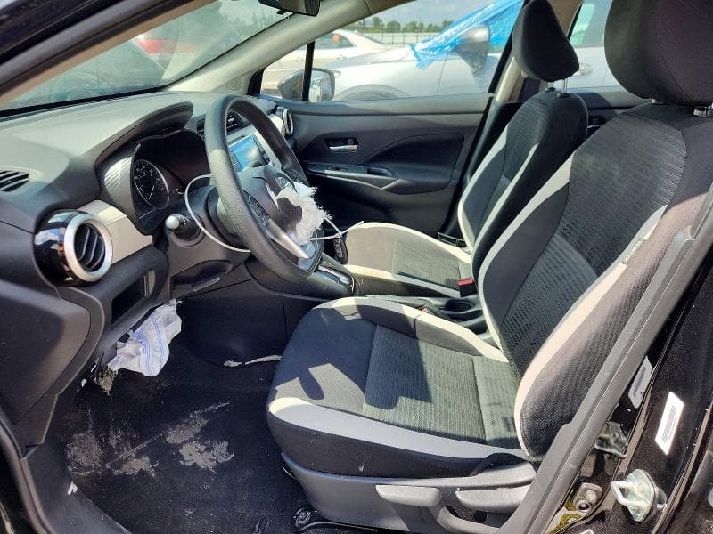 2021 NISSAN VERSA SV 7