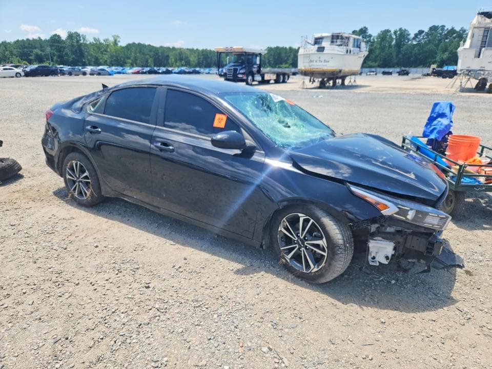 2024 KIA FORTE LXS 4