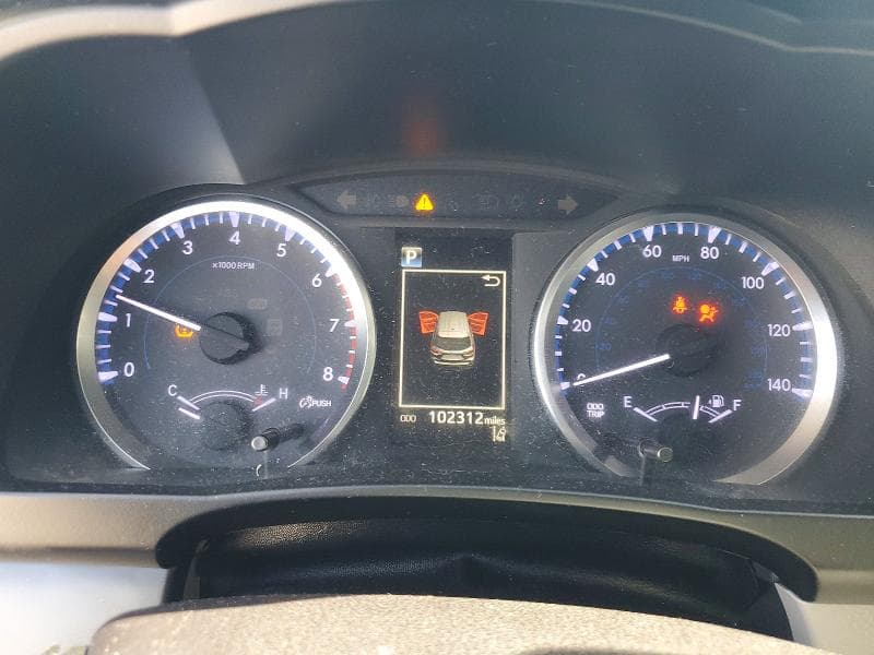 2018 TOYOTA HIGHLANDER LE 9