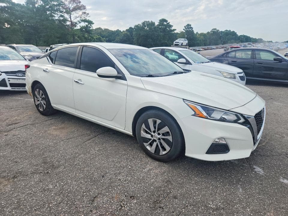 2019 NISSAN ALTIMA S 4