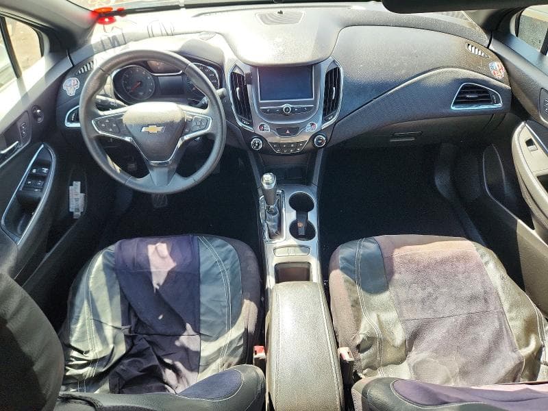 2017 CHEVROLET CRUZE LT 8