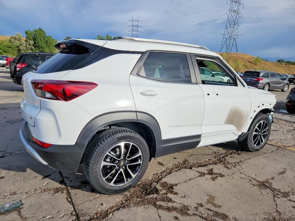 2024 CHEVROLET TRAILBLAZER LT 3