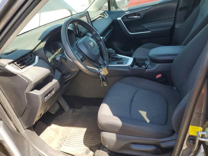 2019 TOYOTA RAV4 XLE 7