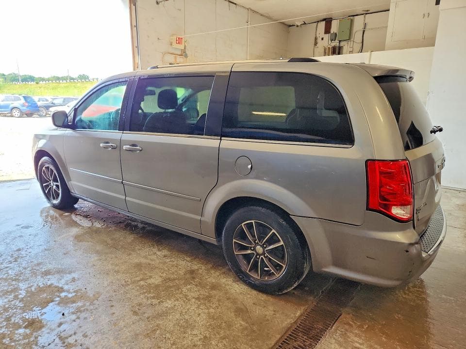 2017 DODGE GRAND CARAVAN SXT 2