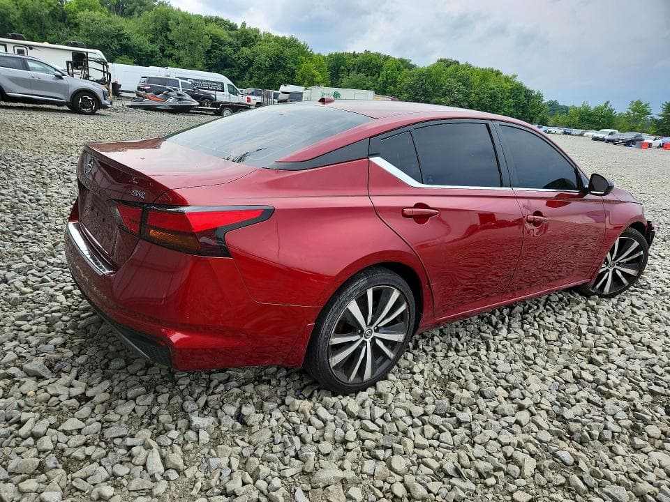 2020 NISSAN ALTIMA SR 3