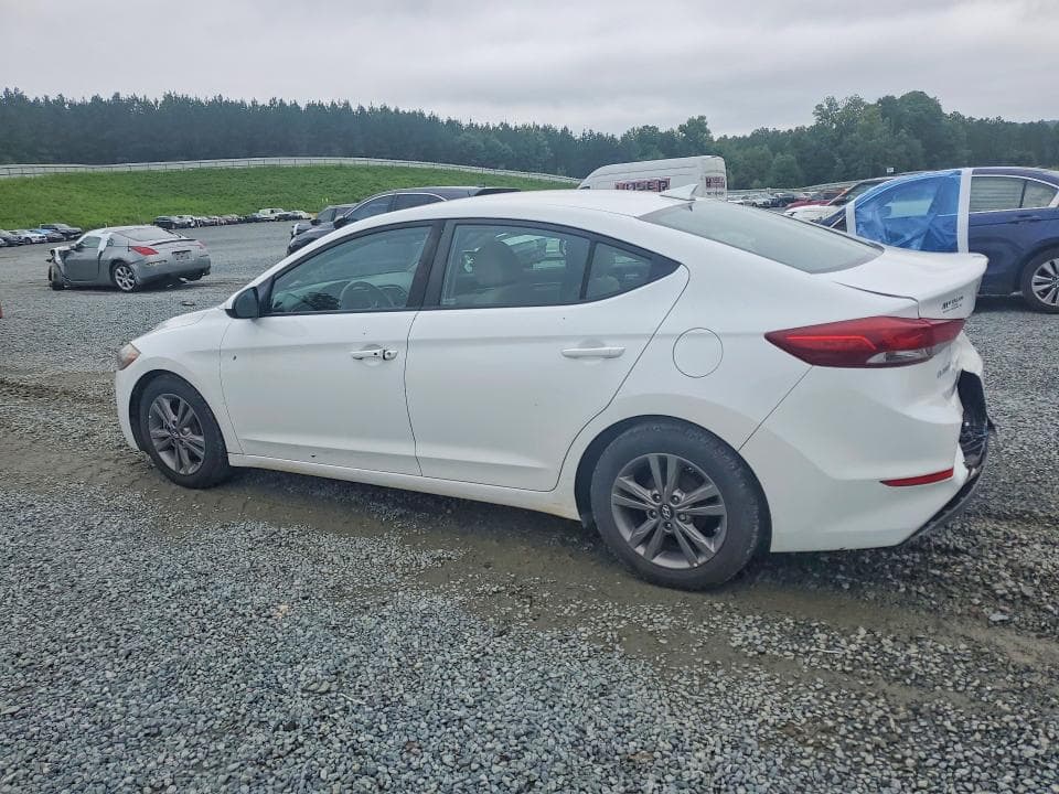 2017 HYUNDAI ELANTRA SE 2