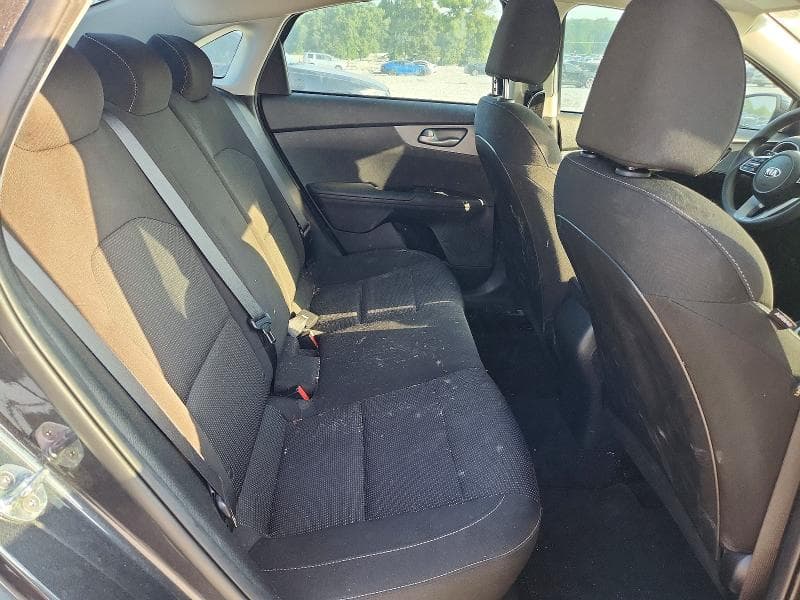 2020 KIA FORTE 10