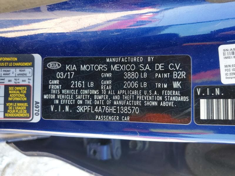 2017 KIA FORTE S 12