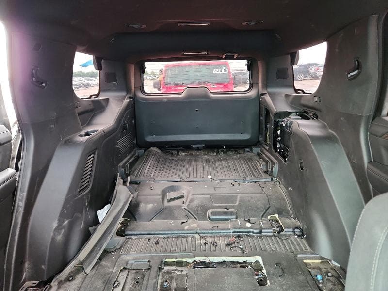 2021 CHEVROLET TAHOE C1500 10