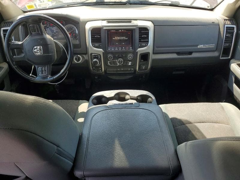 2019 RAM 1500 CLASSIC SLT 8