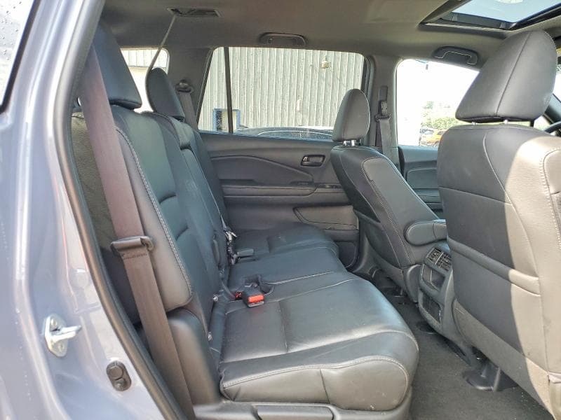 2022 HONDA PASSPORT EXL 11
