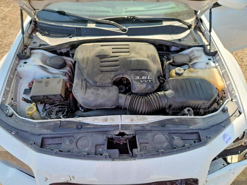 2019 CHRYSLER 300 S 11