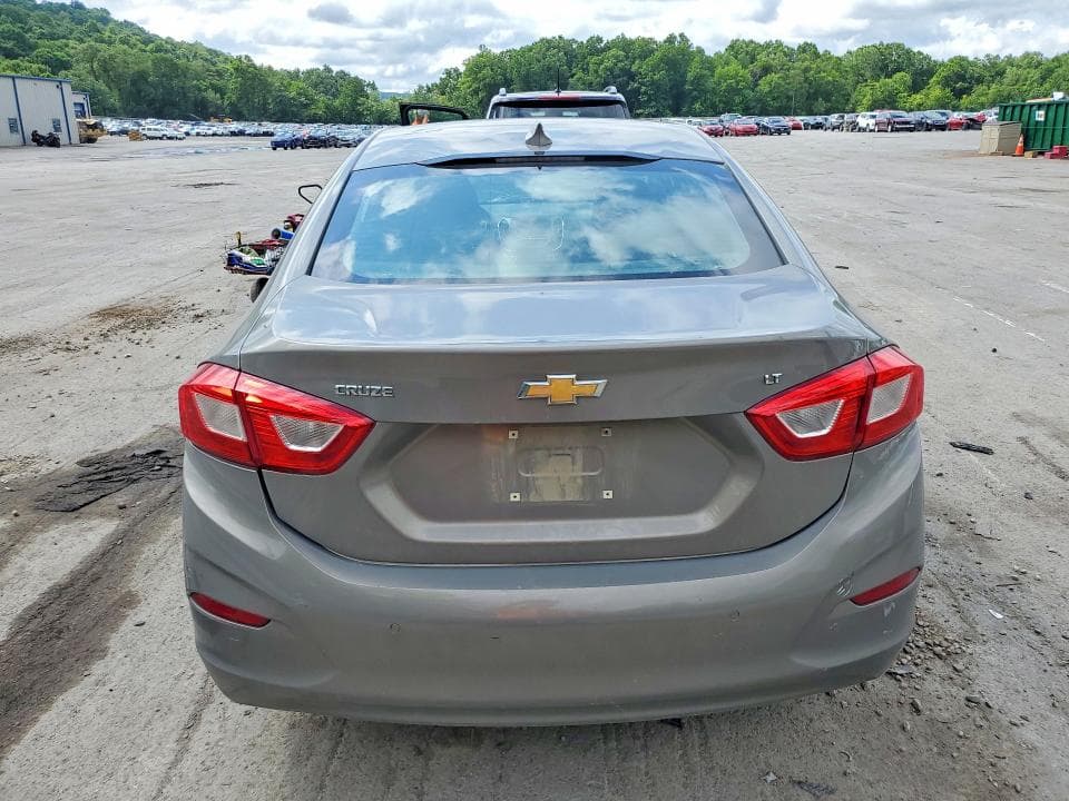 2017 CHEVROLET CRUZE LT 6