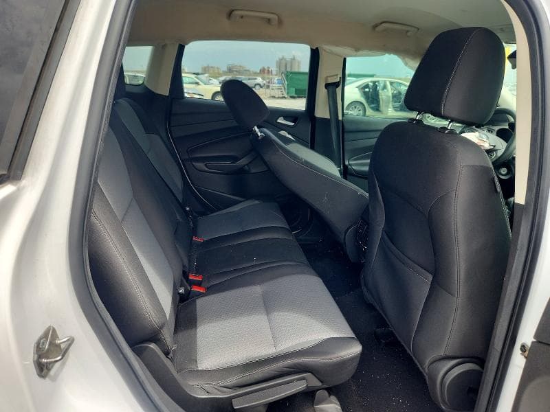 2017 FORD ESCAPE SE 11