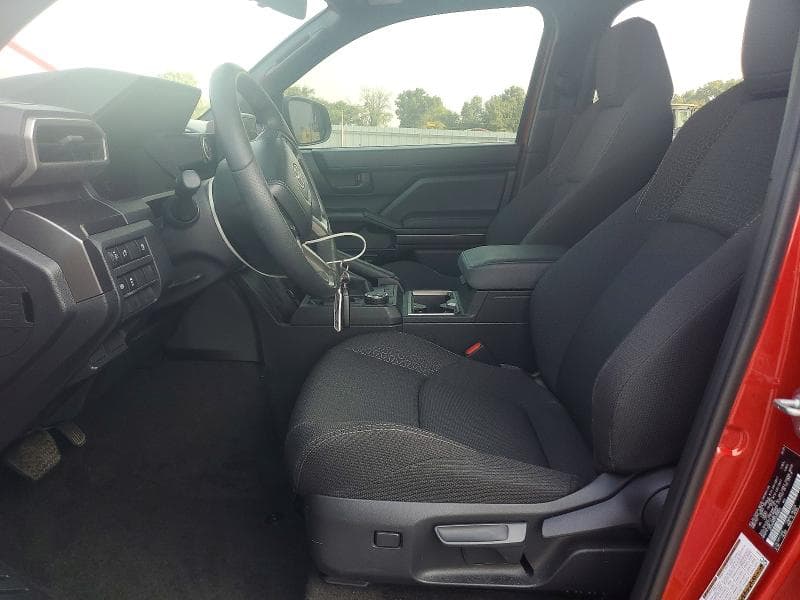 2025 TOYOTA 4RUNNER SR5 7