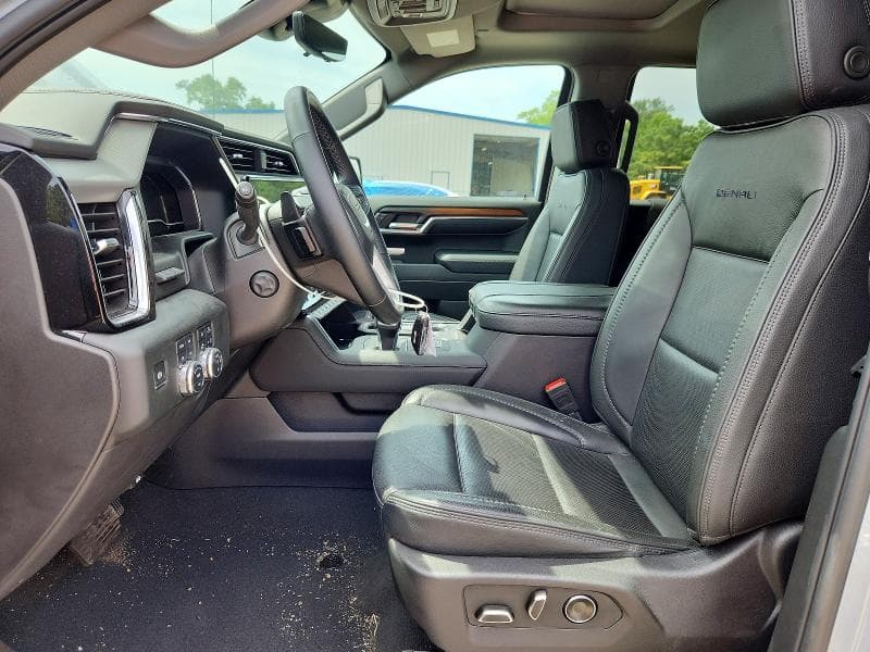 2025 GMC SIERRA K1500 DENALI 7